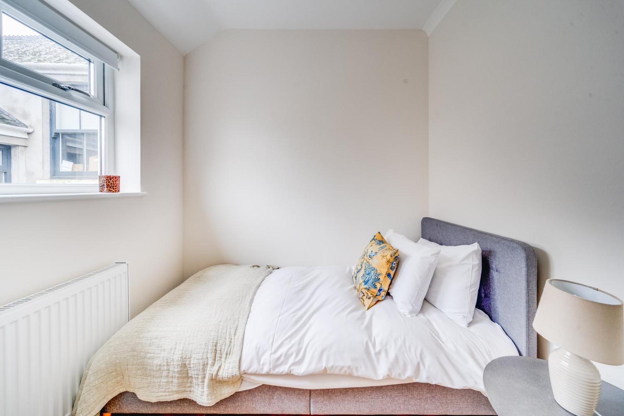Charming Elegance At The Pontcanna Pearl - Prime Location With Comfort And Style Кардиф Екстериор снимка