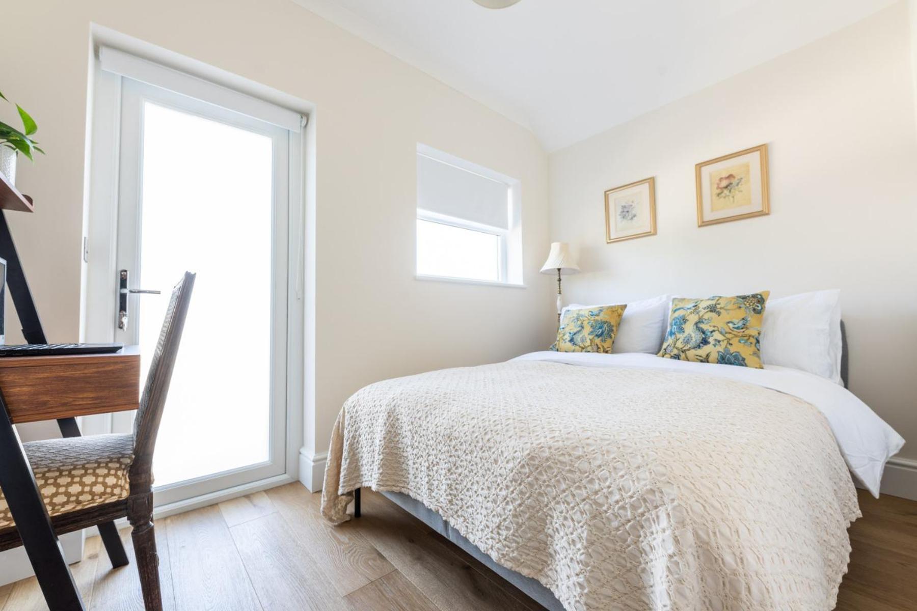 Charming Elegance At The Pontcanna Pearl - Prime Location With Comfort And Style Кардиф Екстериор снимка